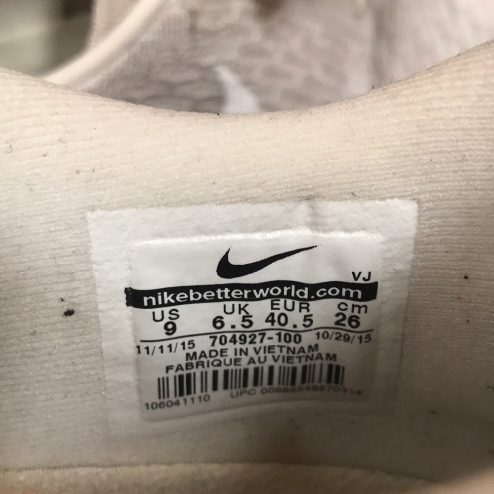 Nike Roches - Picture 4 of 4